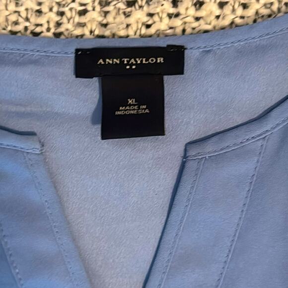 Ann Taylor Sleeveless Slate Blue Tank Top - Picture 2 of 3